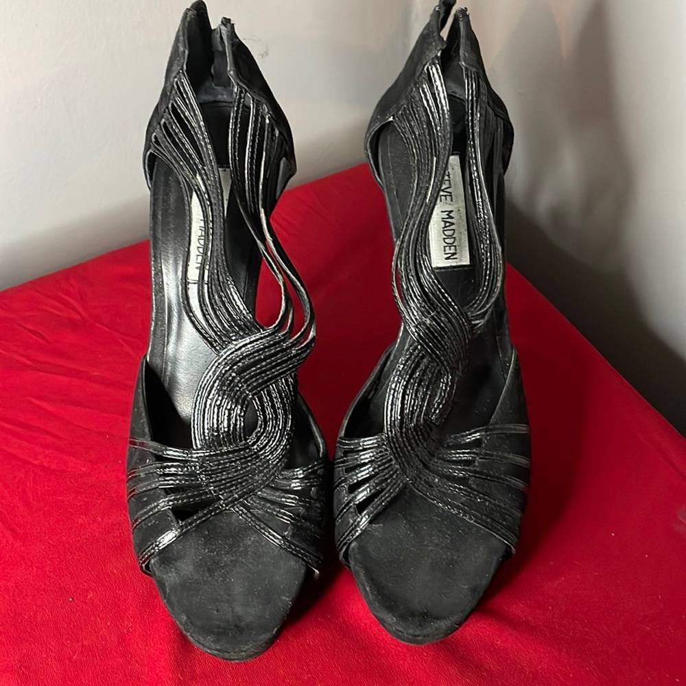 Steven Madden suede 5in heels